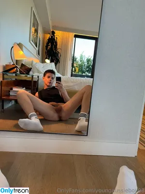 youngaussieboy98 / connorpeters_98 nude photo #0070