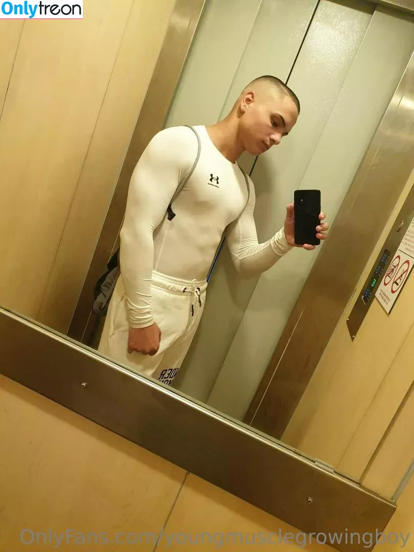 youngmusclegrowingboy голая photo #0014 (youngmusclegrowingboy)