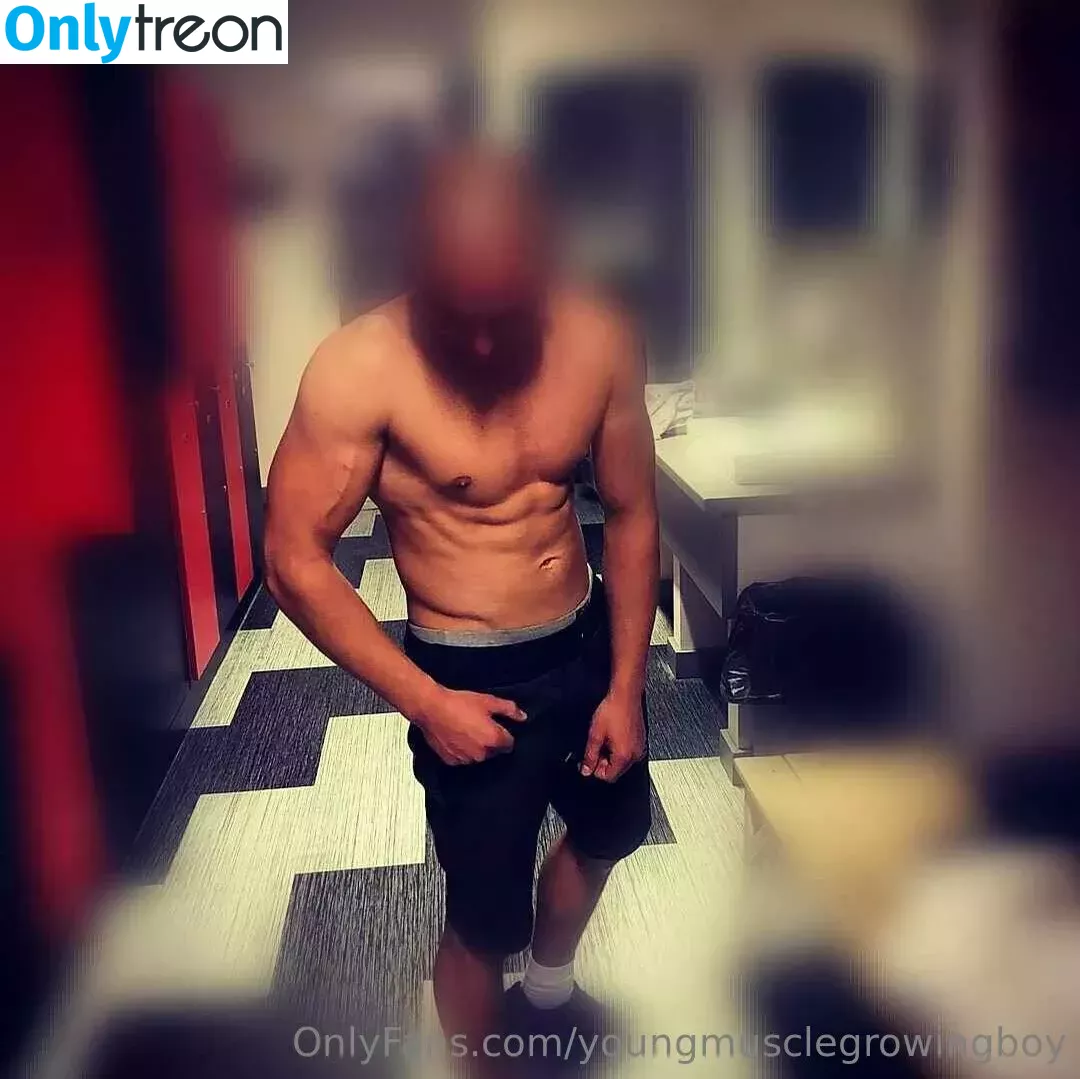 youngmusclegrowingboy голая photo #0017 (youngmusclegrowingboy)