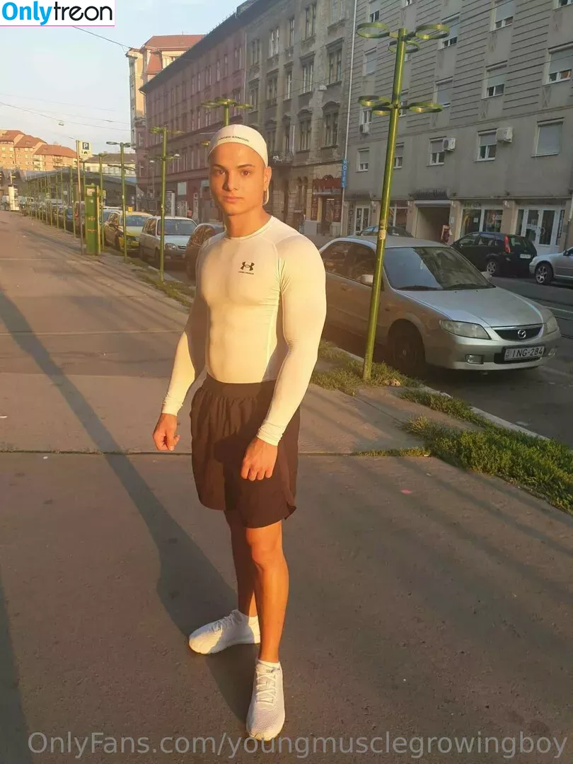 youngmusclegrowingboy голая photo #0024 (youngmusclegrowingboy)