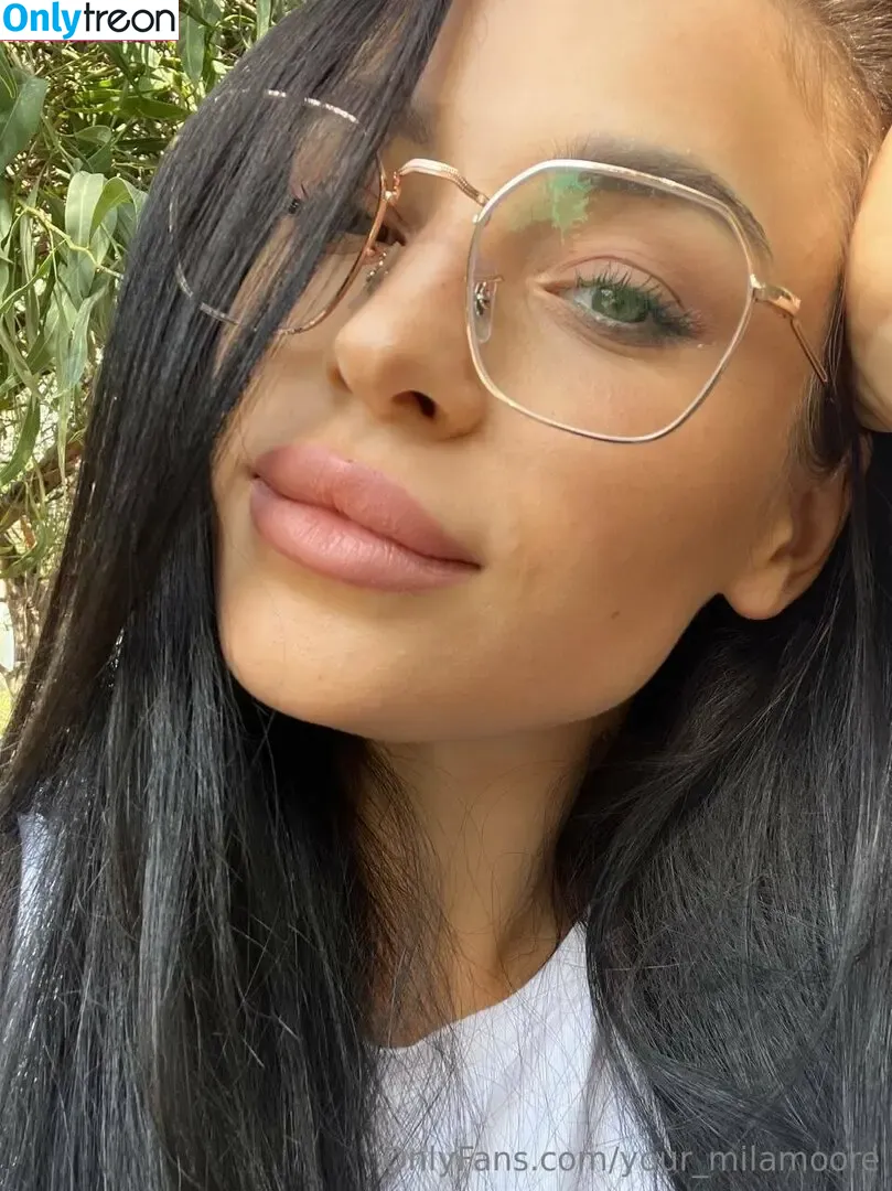 your_milamoore голая photo #0776 (your_milamoore)