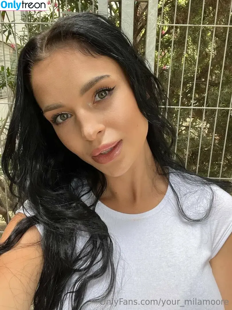 your_milamoore голая photo #0797 (your_milamoore)