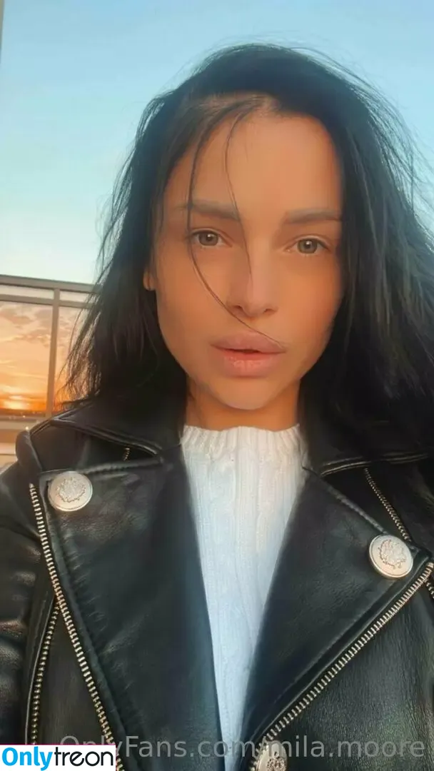 your_milamoore голая photo #0812 (your_milamoore)