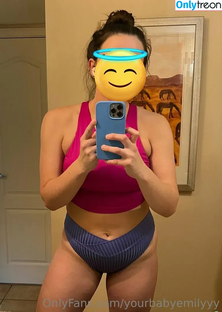 yourbabyemilyyy nude photo #0006 (yourbabyym)