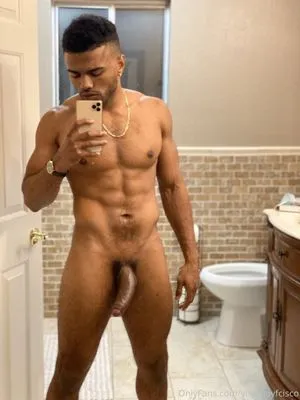 Yourboyfcisco / Troy Francisco / letroyfrancisco nude photo #0018