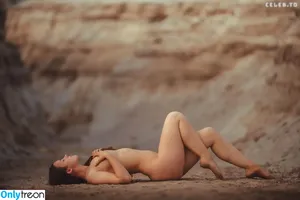 Yourbrowniee nude photo #0006