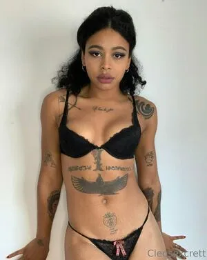 yourcleopathra / babecleoo / realkleopathraa nude photo #0075