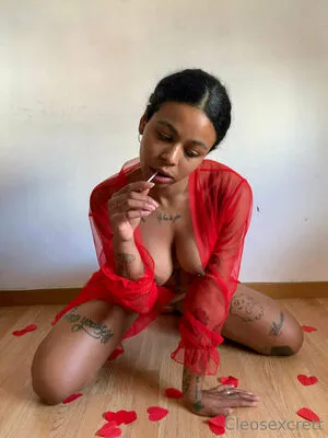 yourcleopathra / babecleoo / realkleopathraa nude photo #0080