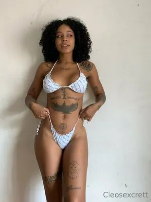 yourcleopathra / babecleoo / realkleopathraa nude photo #0205