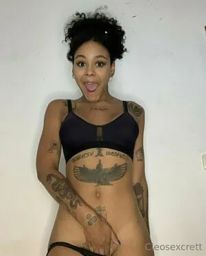 yourcleopathra / babecleoo / realkleopathraa nude photo #0216