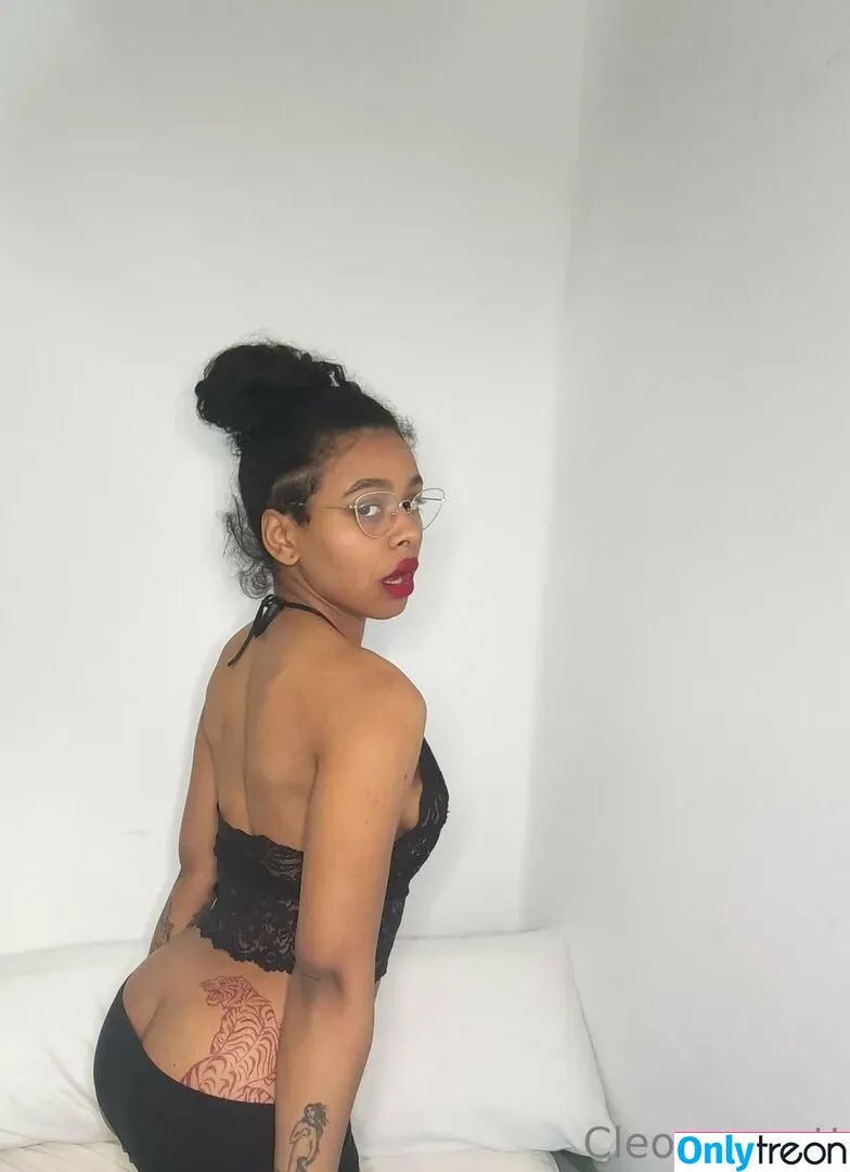 yourcleopathra nude photo #0054 (babecleoo / realkleopathraa)