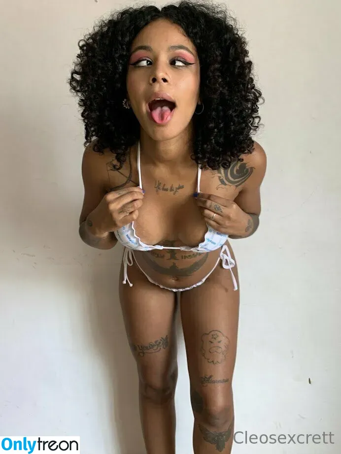 yourcleopathra nude photo #0221 (babecleoo / realkleopathraa)