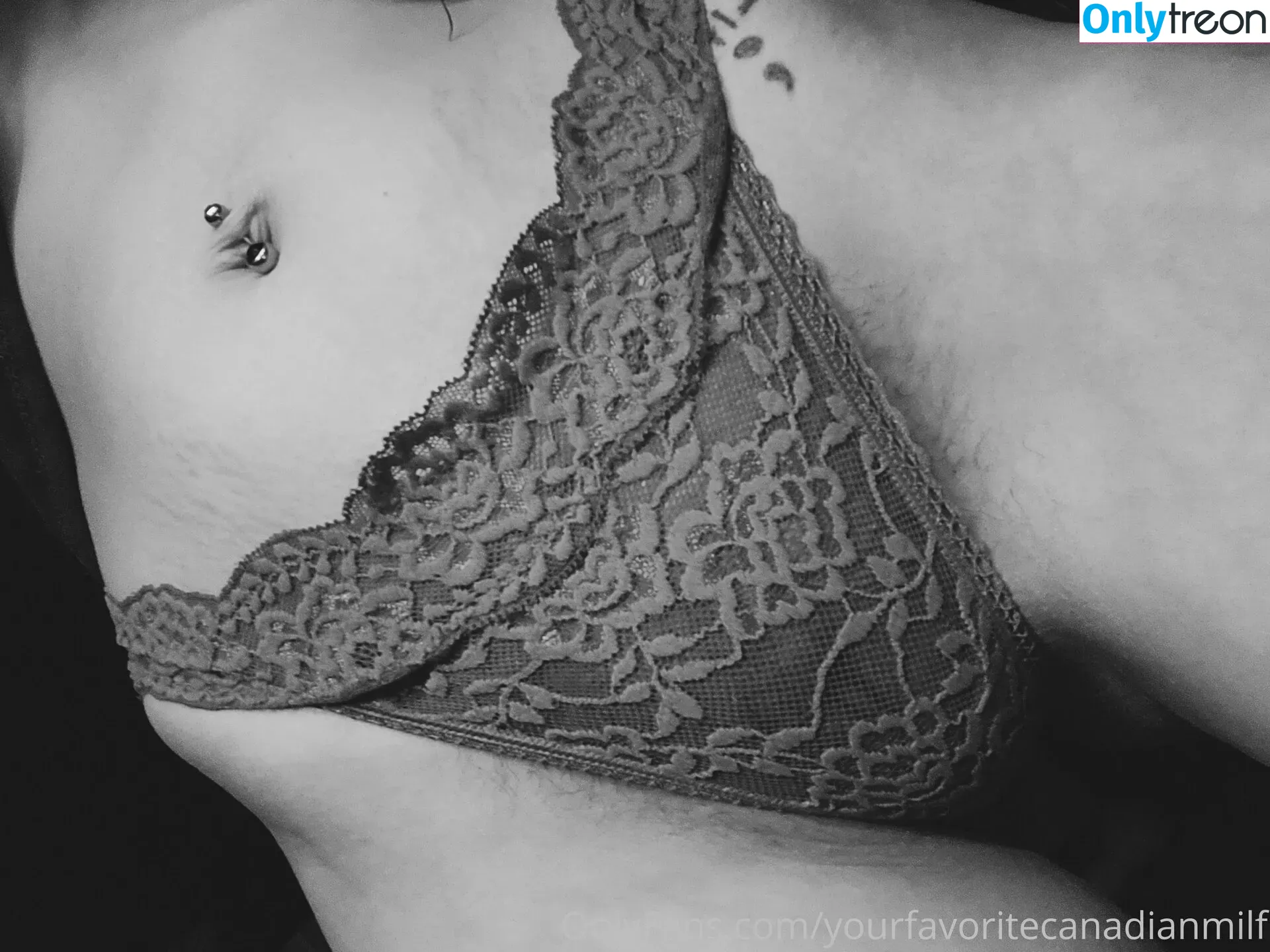 yourfavoritecanadianmilf nude photo #0001 (wonderful_womenx)