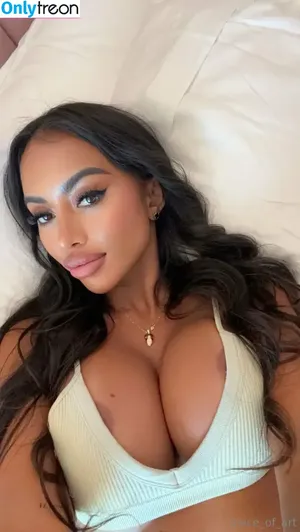  nude photo #0003