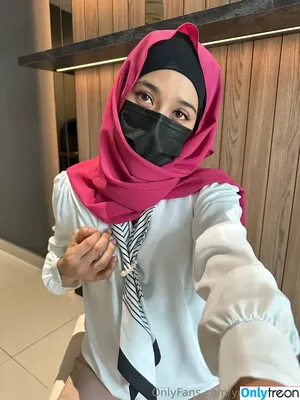yourgfaliyah / yofavvniyaa nude photo #0063