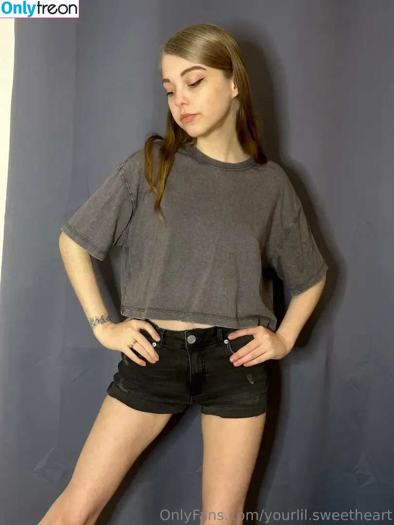 yourlil.sweetheart nude photo #0030 (yourlil.sweetheart)