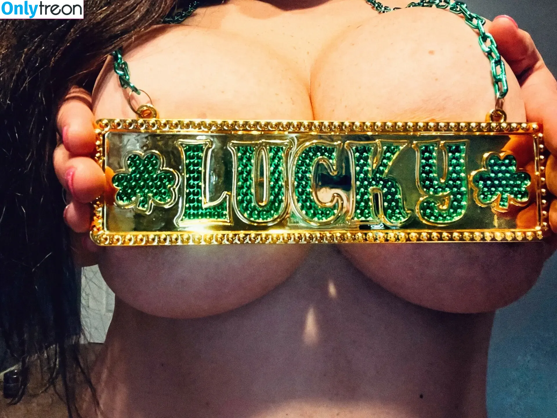 yournewfavorite nude photo #0075 (yournewfavorite_)