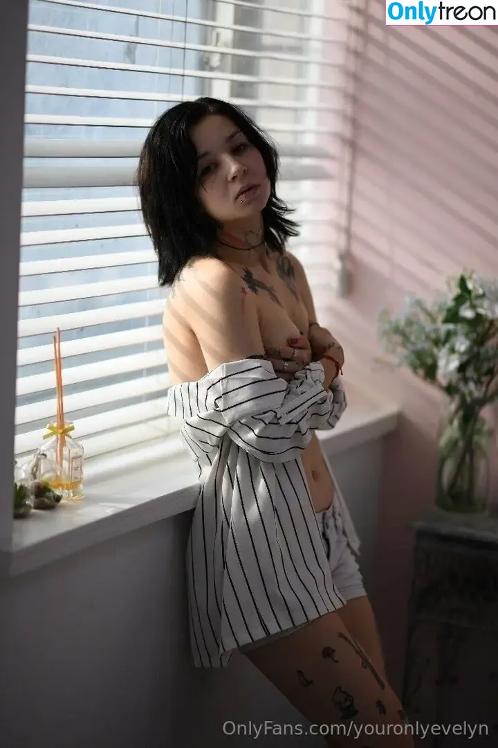 youronlyevelyn nude photo #0172 (youronlyevelyn)