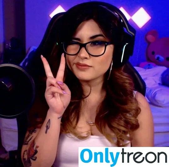 yourprincesslol голая photo #0300 (YourPrincess)