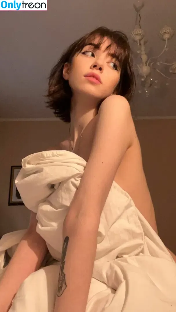 YourSmallDoll nude photo #1598 (urplpur / yourteeendoll)