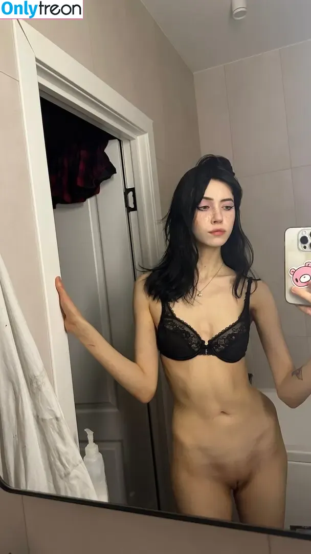 YourSmallDoll голая photo #1614 (urplpur / yourteeendoll)