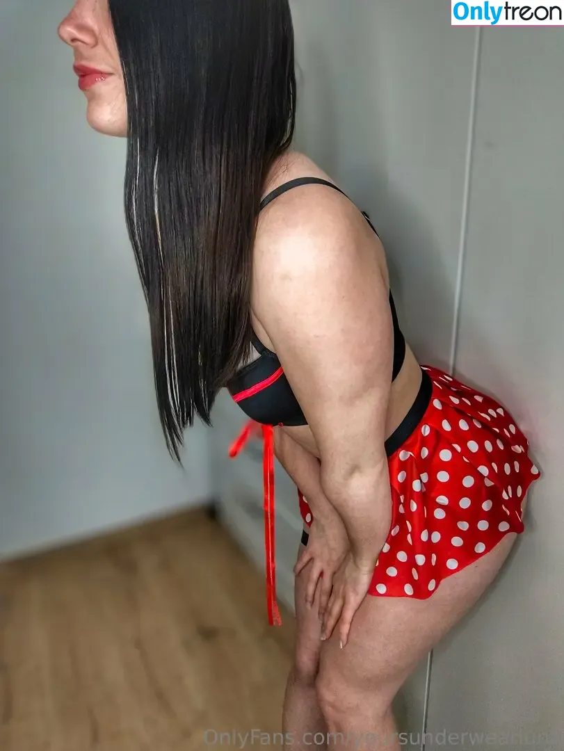yoursunderwearluna nude photo #0060 (under_luna)