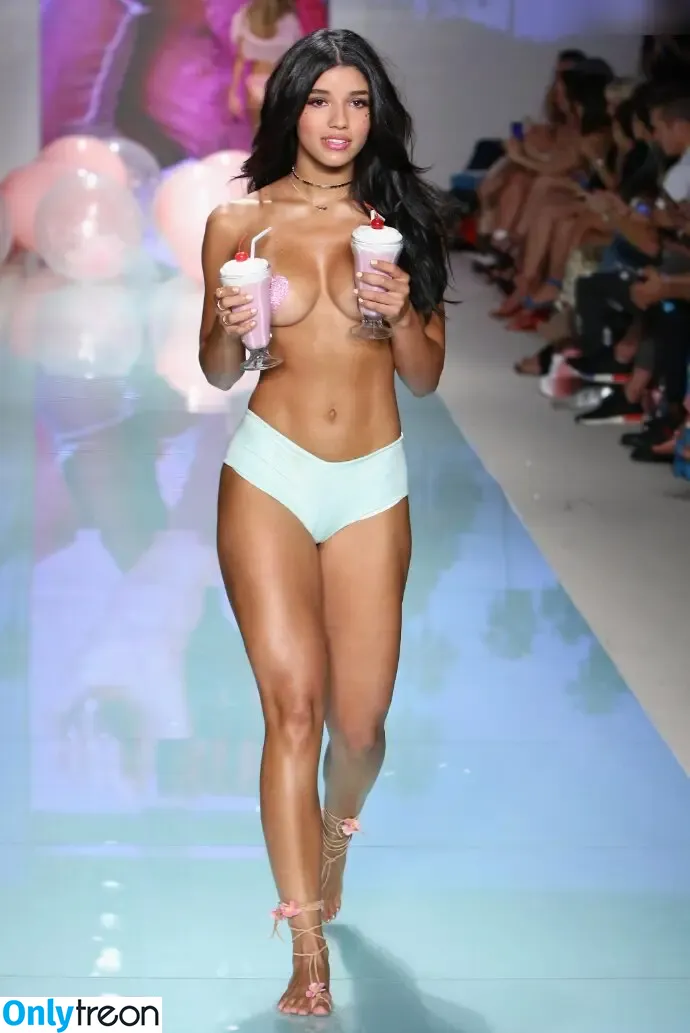 Yovanna Ventura голая photo #0832 (Yoventura / whoisyoventura)