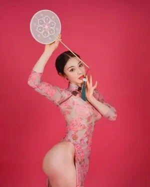 Yuan Herong / yuanherong.1229 фото голая #0192