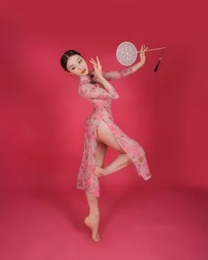 Yuan Herong / yuanherong.1229 фото голая #0193