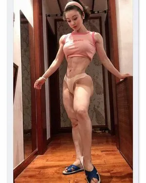 Yuan Herong / yuanherong.1229 фото голая #0375