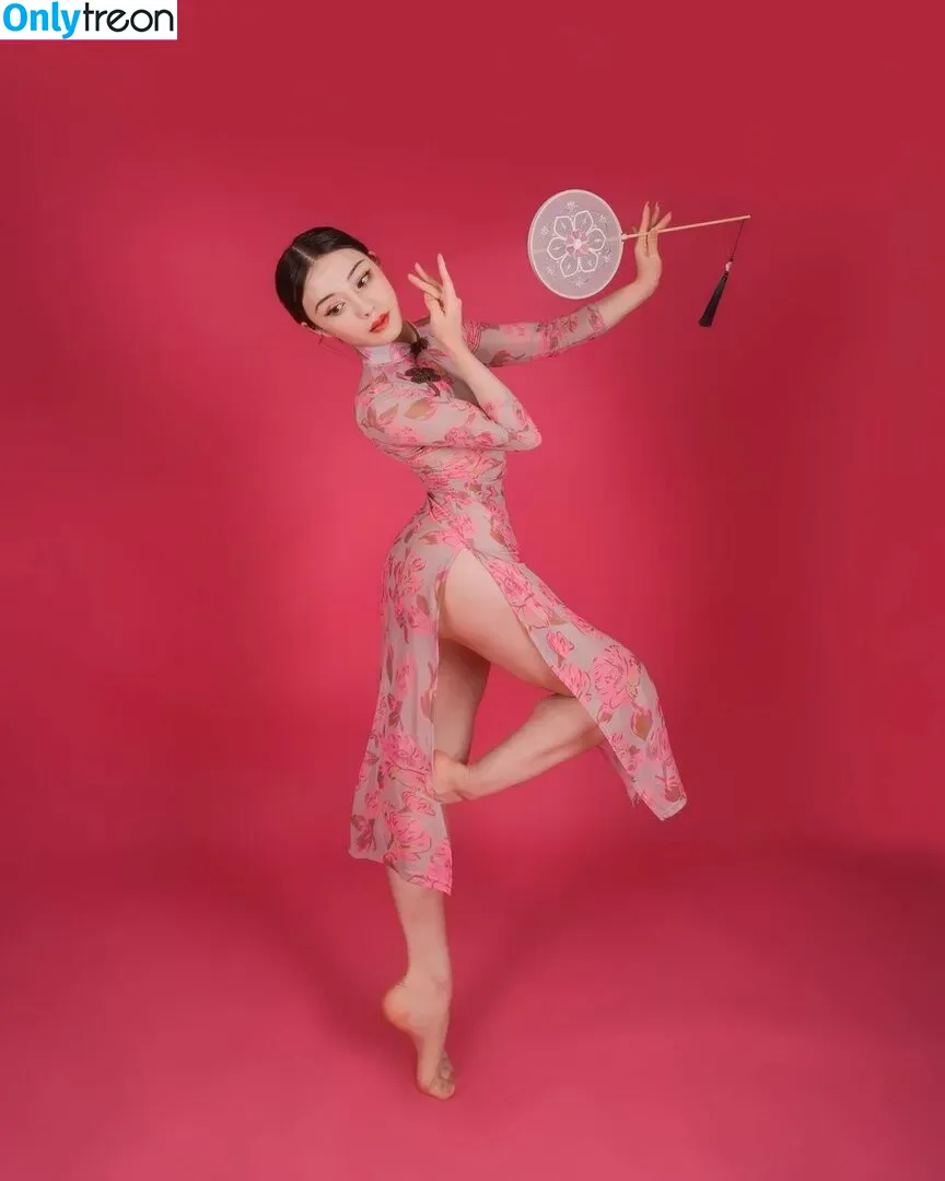 Yuan Herong nude photo #0193 (yuanherong.1229)