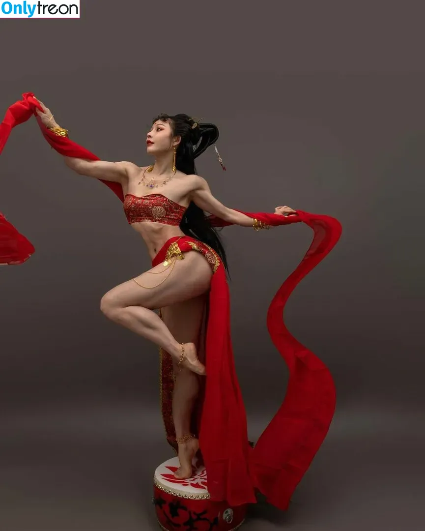 Yuan Herong голая photo #0323 (yuanherong.1229)