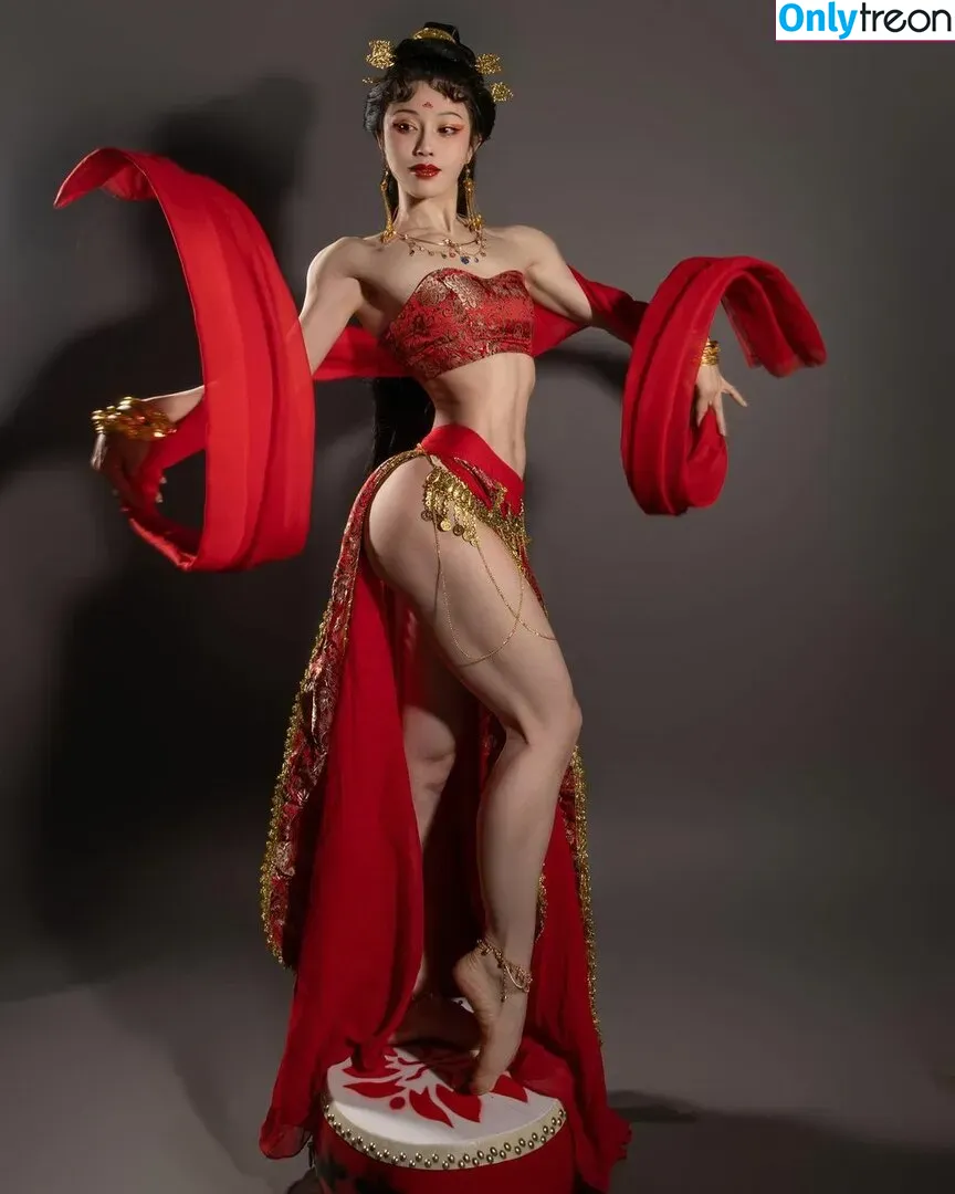 Yuan Herong голая photo #0328 (yuanherong.1229)