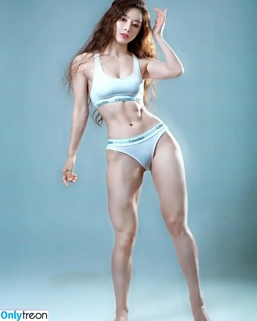 Yuan Herong nude photo #2690 (yuanherong.1229)