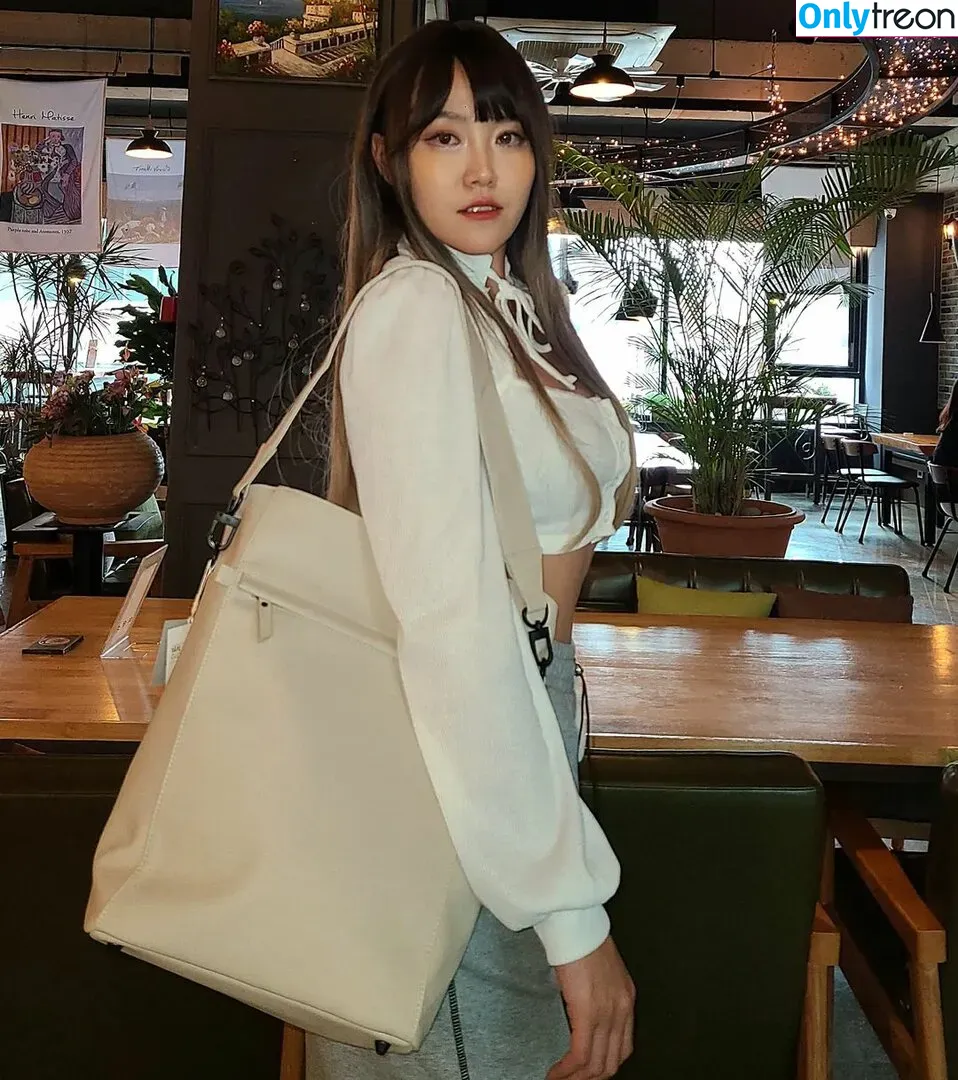 Yuggie_TV голая photo #0100 (YuggieTV)