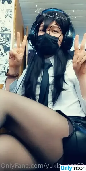 yukirokun / yurokun nude photo #0045
