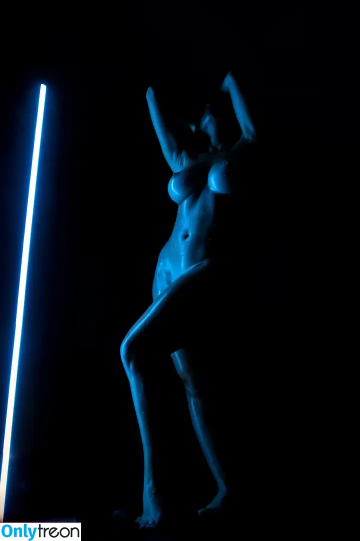 Yuliana Prokhorenko nude photo #0018 (yuliana_prokhorenko)