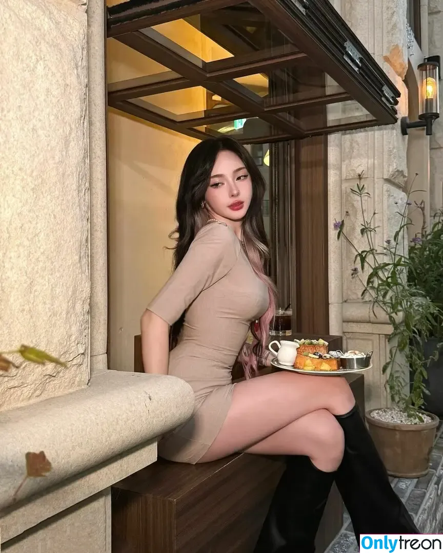 Yuna1_27 nude photo #0007 (yuna_1_27)