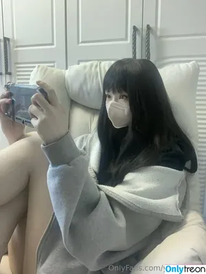 yunaababy / yanno_baby nude photo #0005