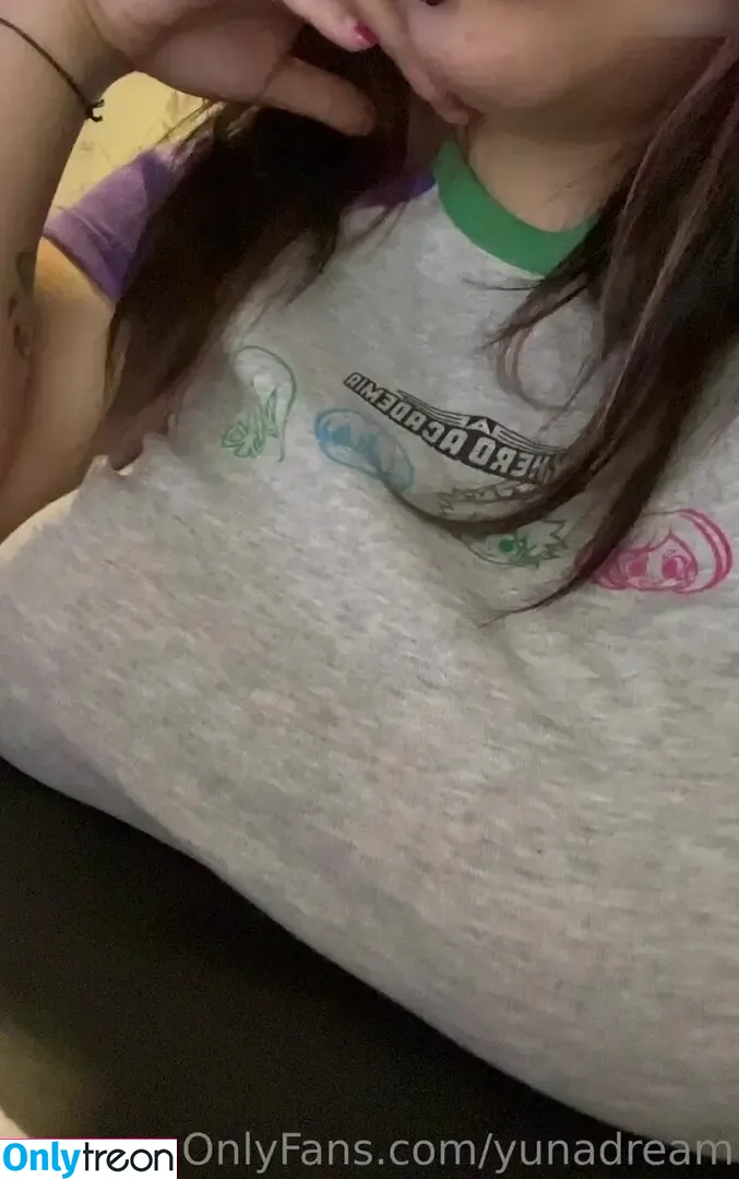 Yunadream nude photo #0015 (Yunadream)