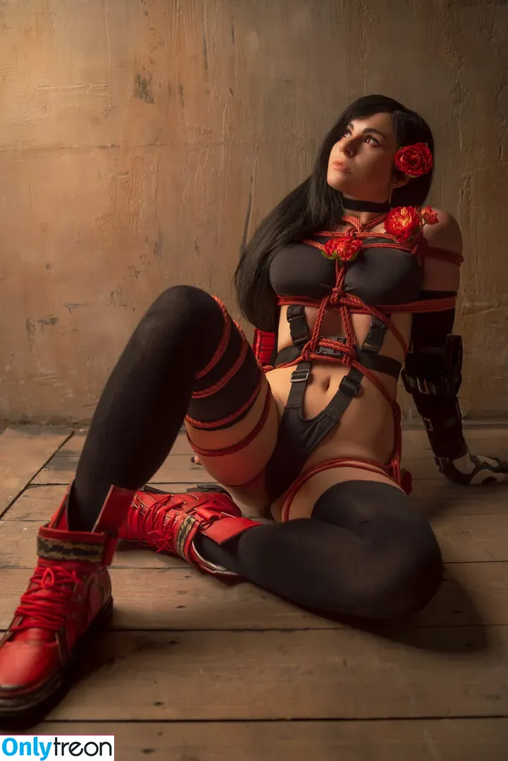 Yunakairi nude photo #0050 (yunakairi.cosplay)