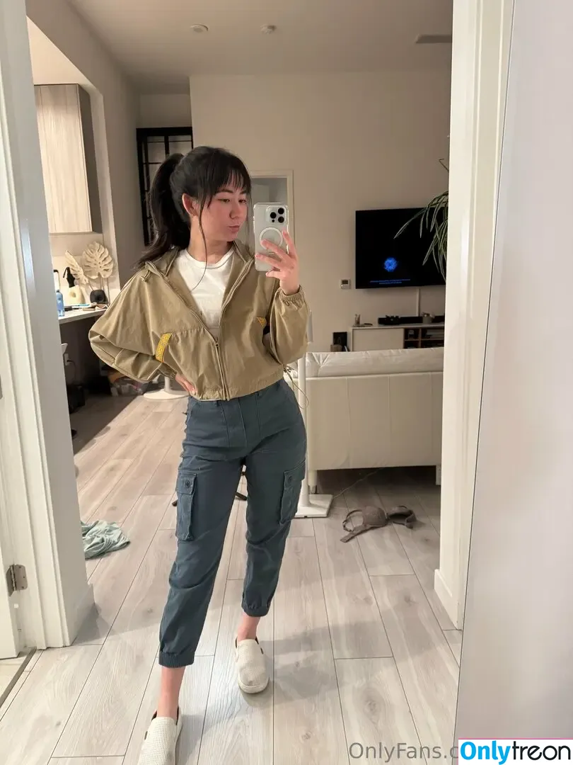 yunaof голая photo #0056 (yunaof_)