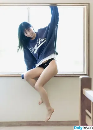 yurayura_yuraa / yurayura_yuuura / 由良ゆら nude photo #0023