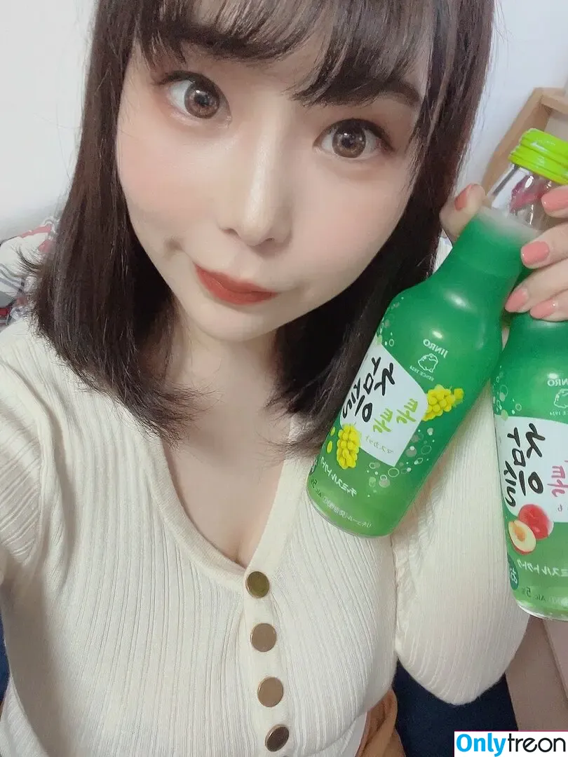 Yuria Yoshine nude photo #1045 (Julia_Yoshine / 吉根ゆりあ)