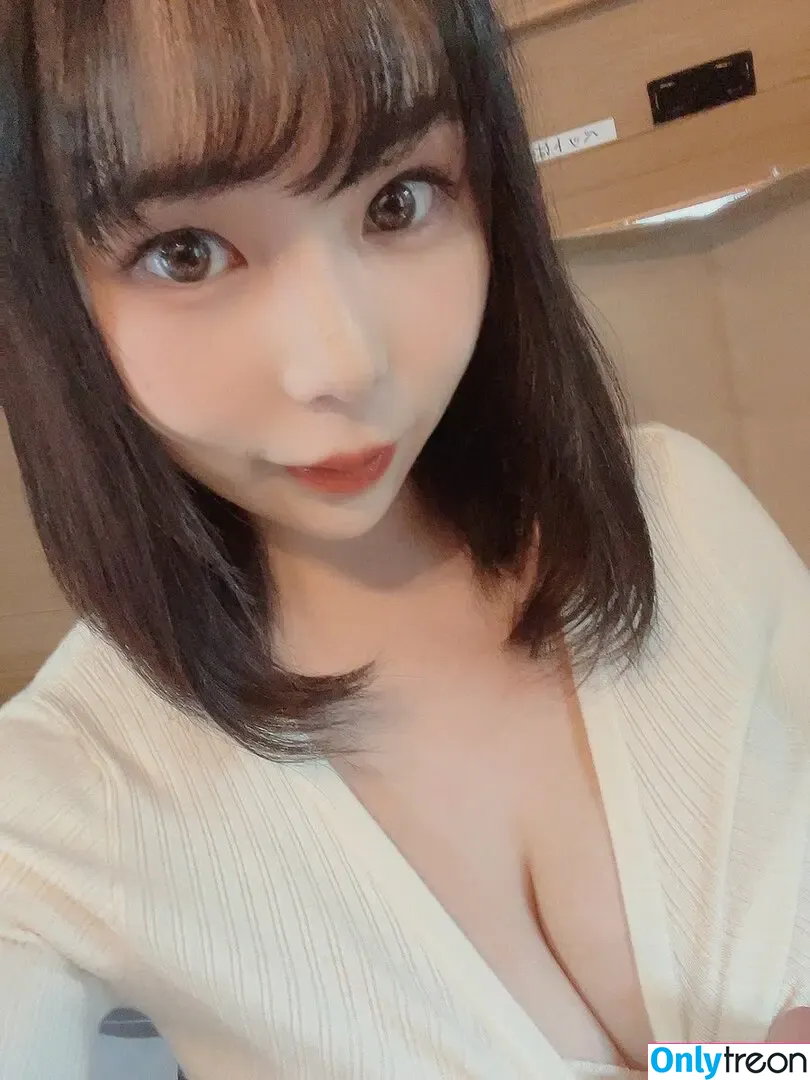 Yuria Yoshine nude photo #1047 (Julia_Yoshine / 吉根ゆりあ)