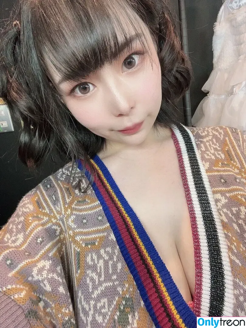 Yuria Yoshine nude photo #1160 (Julia_Yoshine / 吉根ゆりあ)