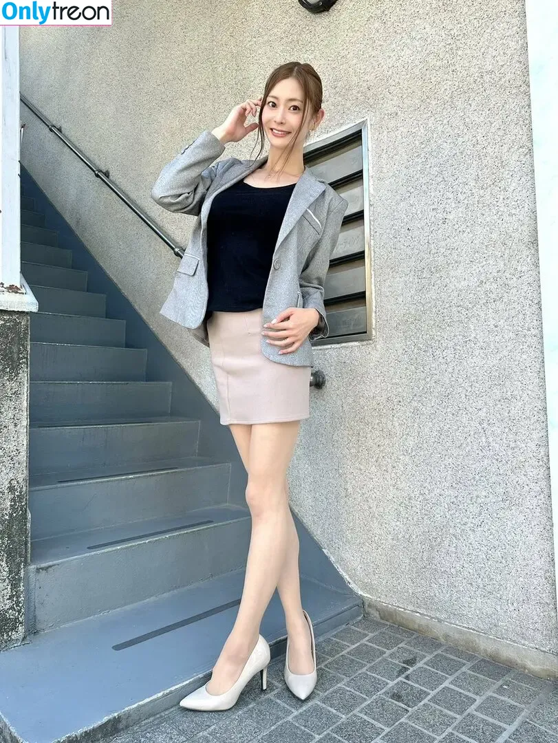 Yurika Aoi nude photo #0004 (yuriyuricchi)