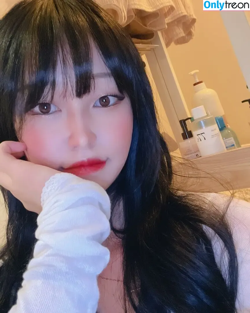 Yuyuhwa nude photo #0322 (yu_yuhwa / yuyuhwa_tw)