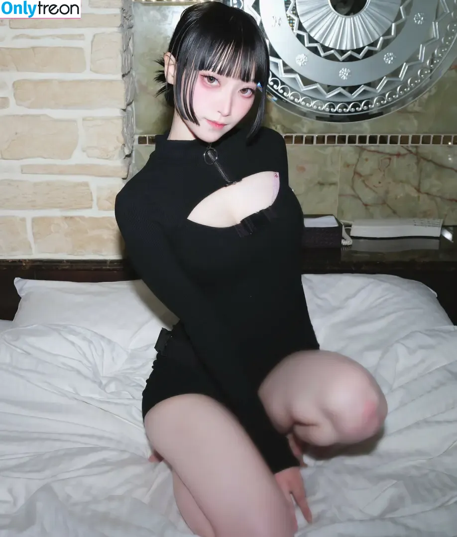 yuyunte nude photo #0119 (yuyunateu_)