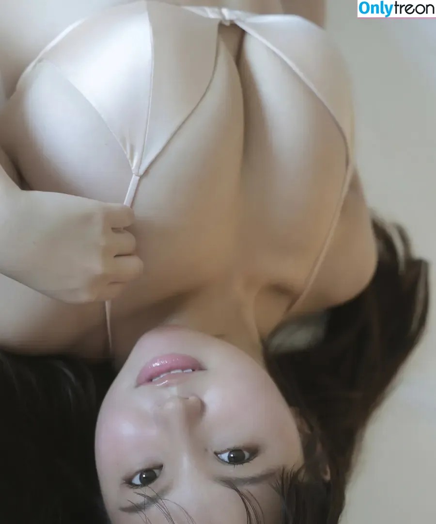 Yuzuha Hongo nude photo #0207 (Yuzuha Hongo (本郷柚巴) / h.yuzuha_0112 / 本郷柚巴)